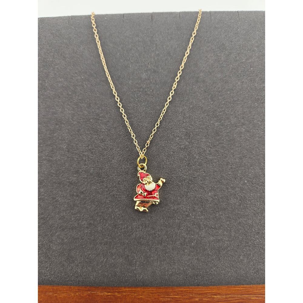 Santa Clause Red Charm Pendant Gold Tone Chain Necklace Holiday Vintage